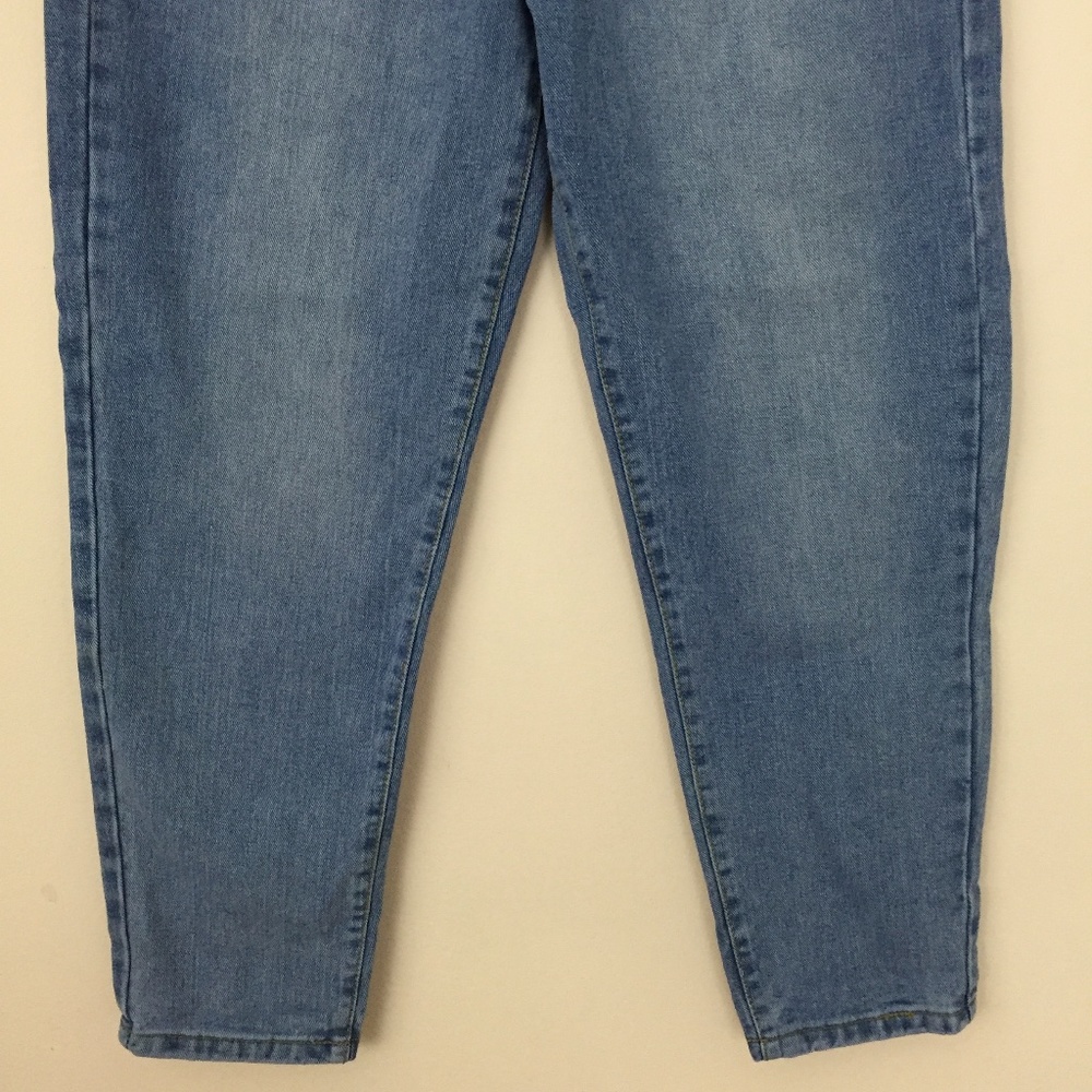 PRETTY LITTLE THING High Waisted Balloon Jeans - Picture 6 of 15